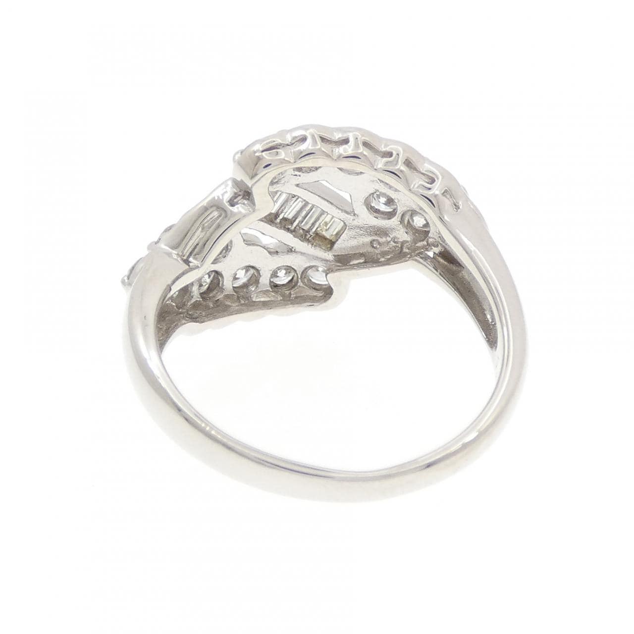 PT900 ダイヤモンド リング 1.00CT