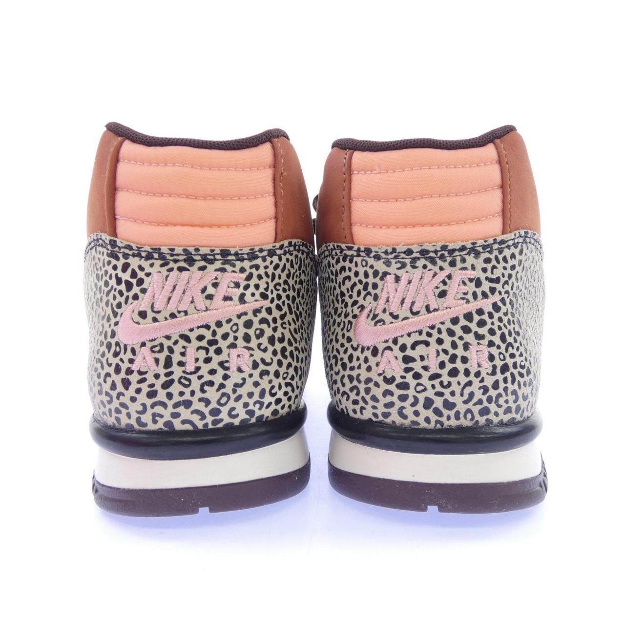 ナイキ NIKE IF0501-200 スニーカー