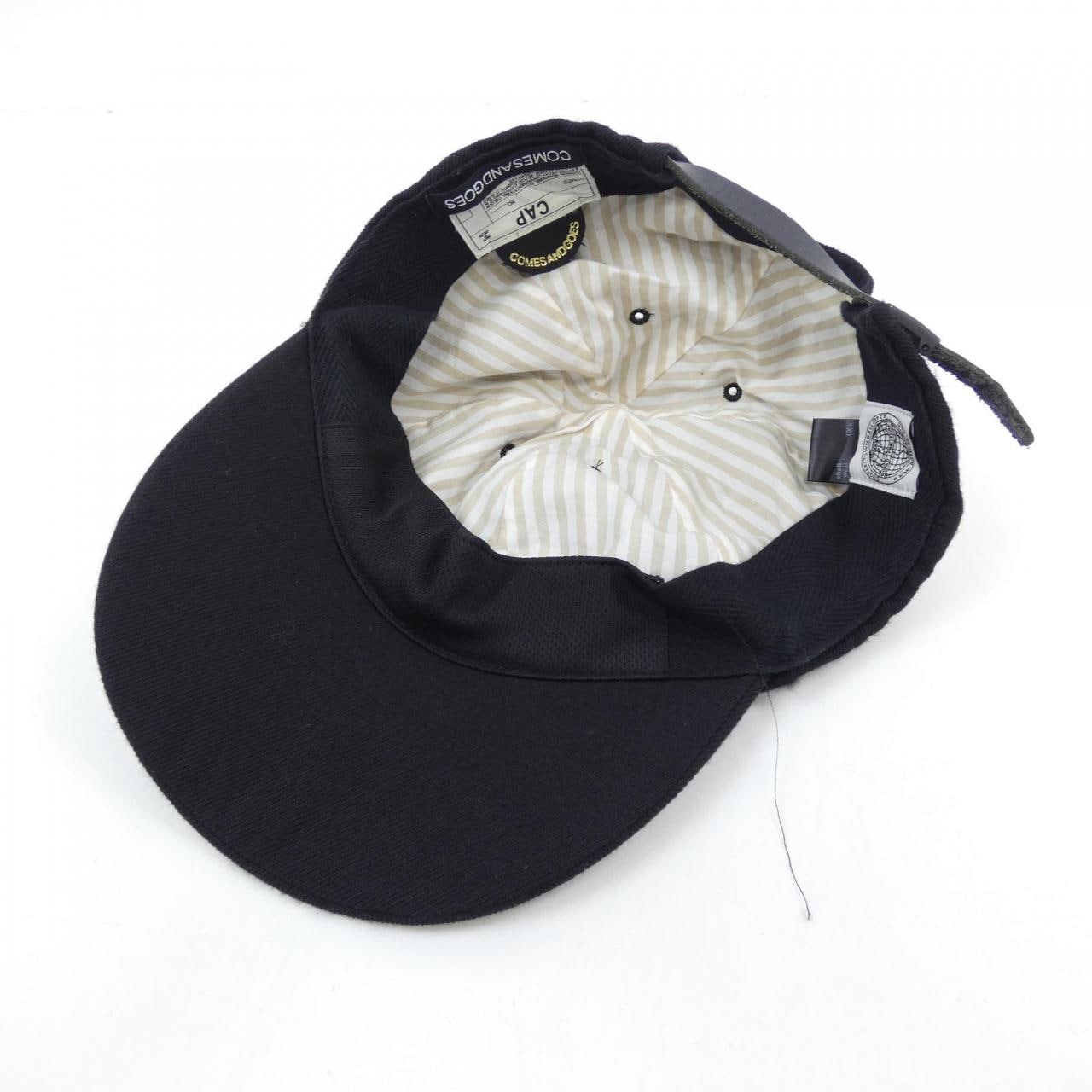 COMESANDGOES キャップ