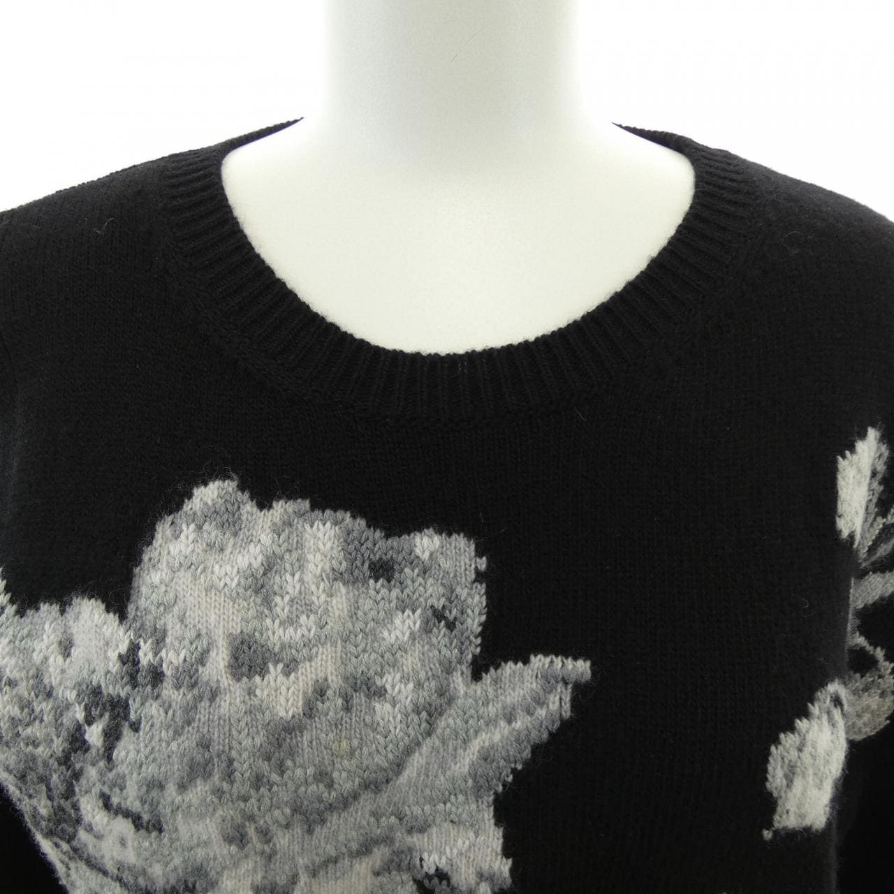 ヴァレンティノ VALENTINO ニット