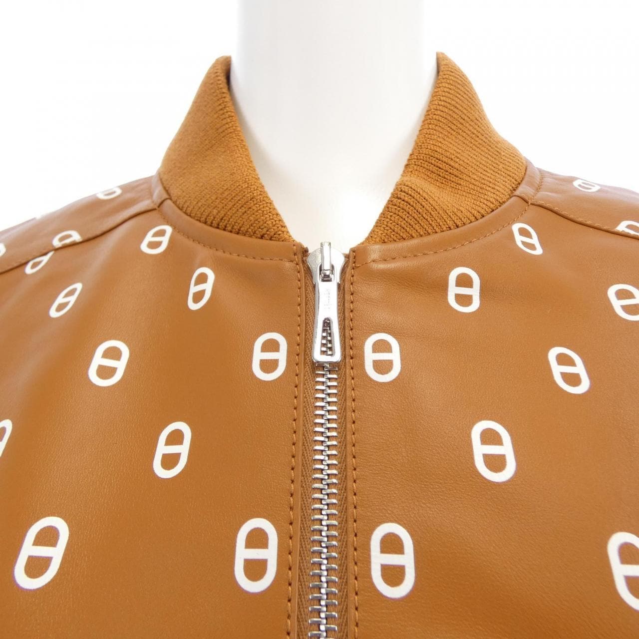 エルメス HERMES CHAINE D'ANCRE 4E1229DT レザージャケット