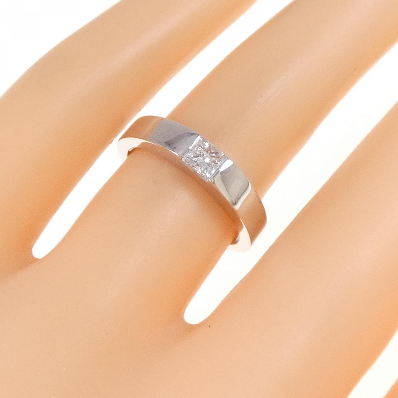 カルティエ タンク リング 0.25CT