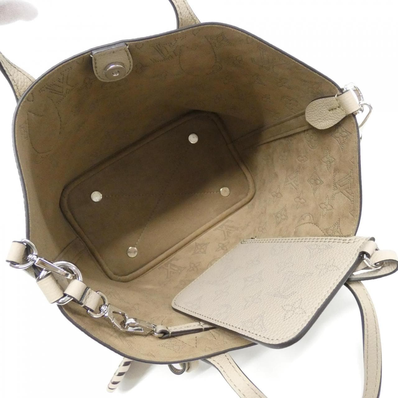 ルイヴィトン マヒナ ブロッサム PM M21849 バッグ