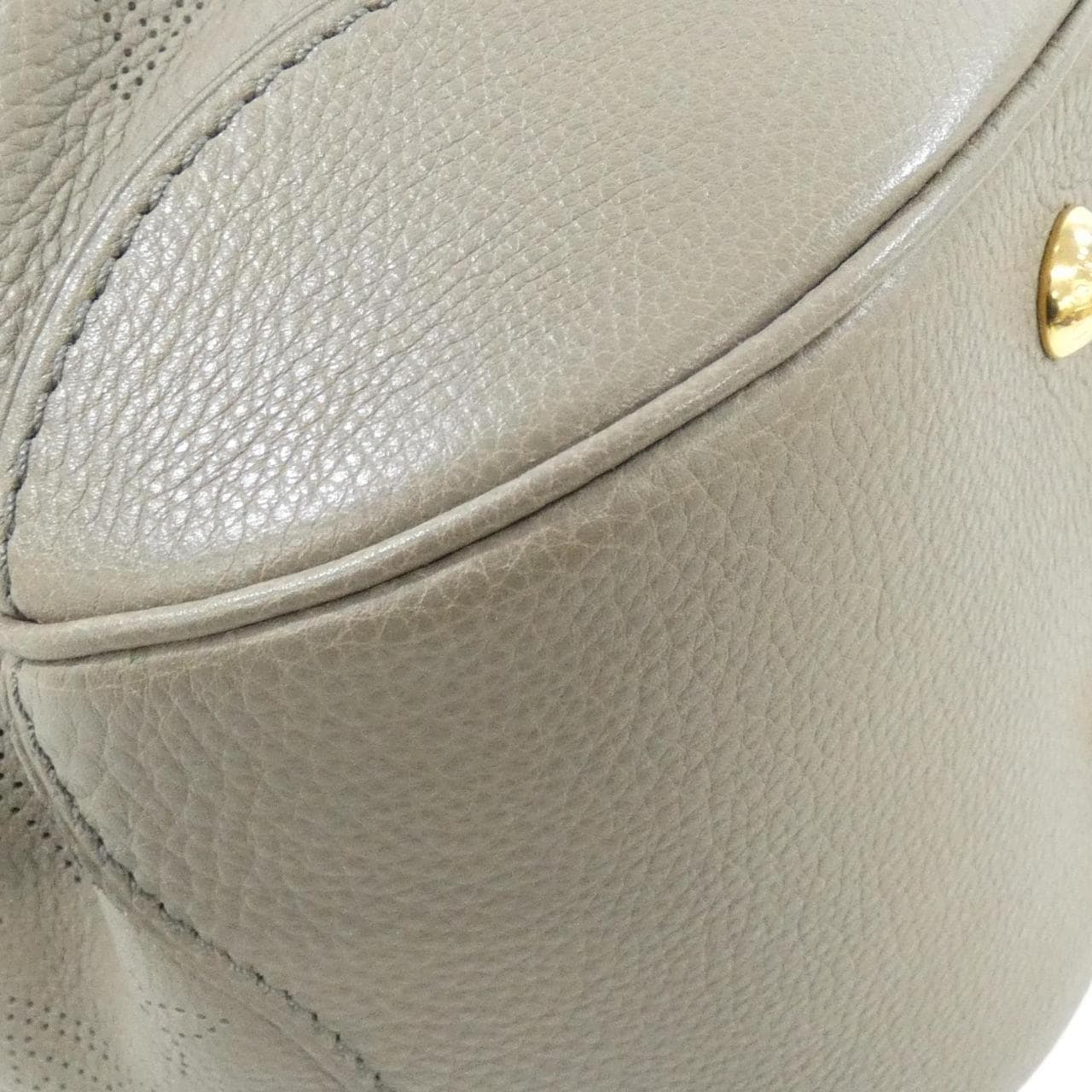 ルイヴィトン マヒナ ソーラー GM M93129 ショルダーバッグ