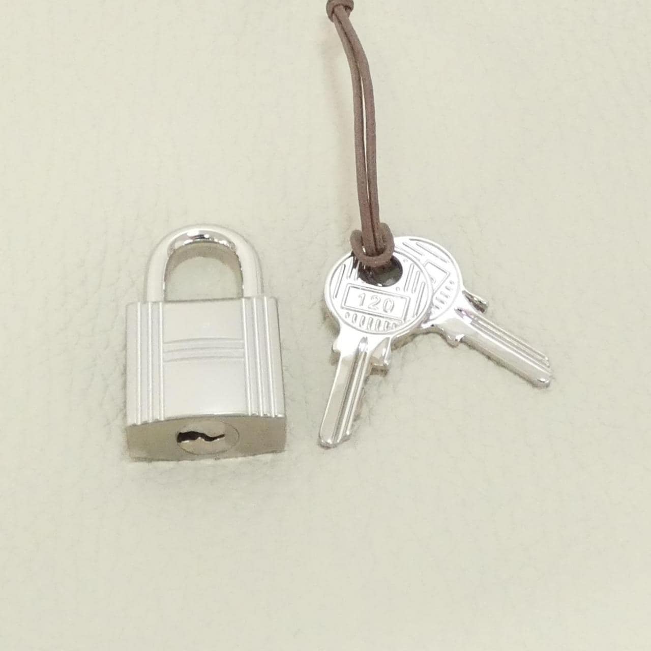 【未使用品】エルメス ピコタン ロック PM 056289CK バッグ