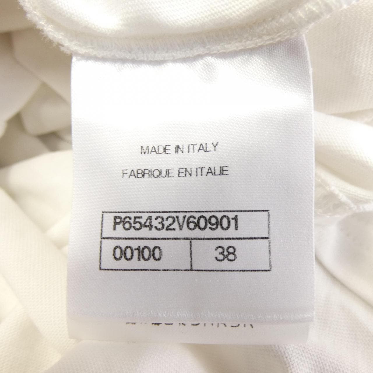 シャネル CHANEL P65432V60901 Tシャツ