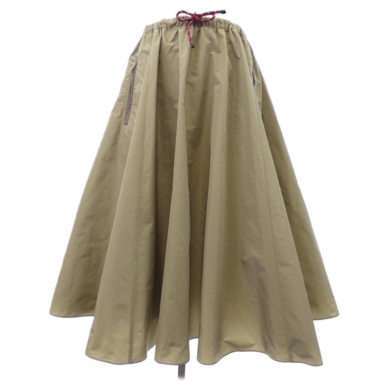 ミュウミュウ MIU MIU テクニカル ファブリック スカート　MIU MIU ロゴ MG2250 SOOO 121I スカート