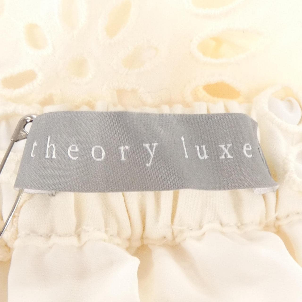 セオリーリュクス Theory luxe スカート