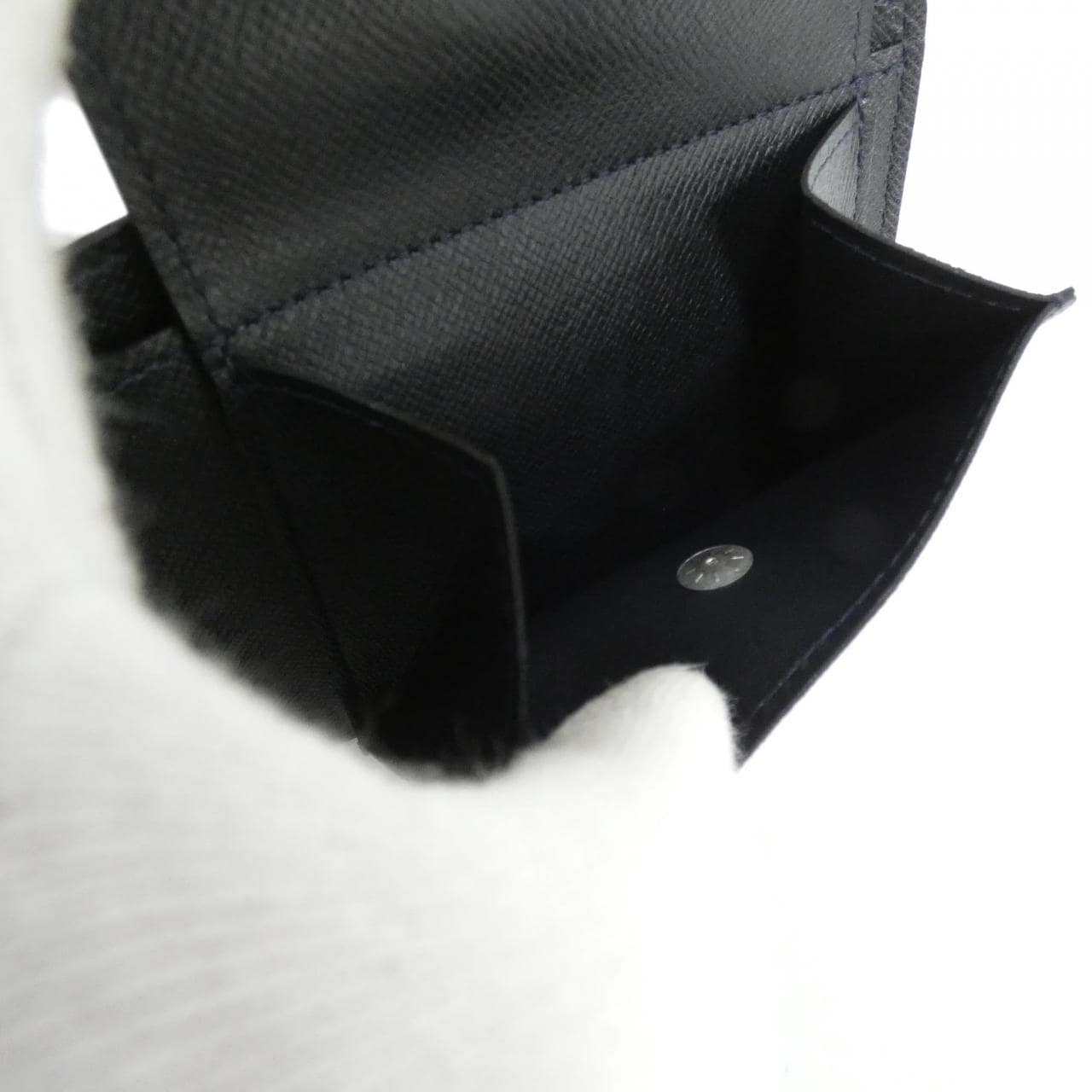 ルイヴィトン タイガ ポルトフォイユ フロリン M32649 財布