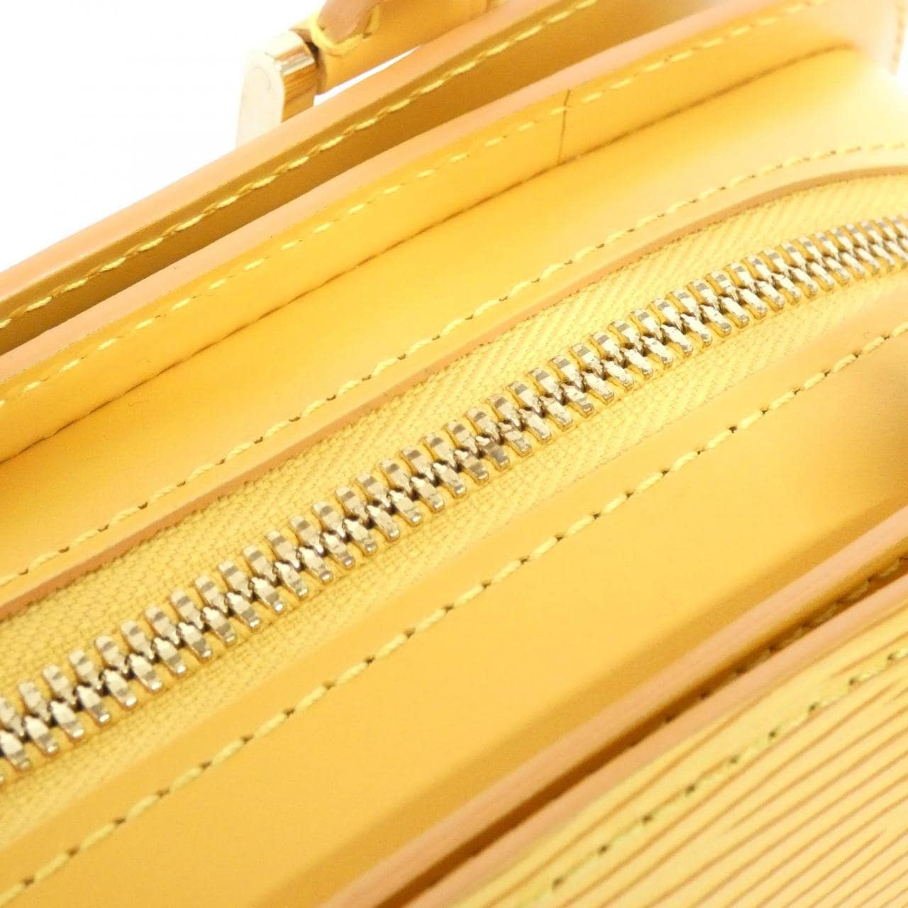 ルイヴィトン エピ ポンヌフ M52059 バッグ