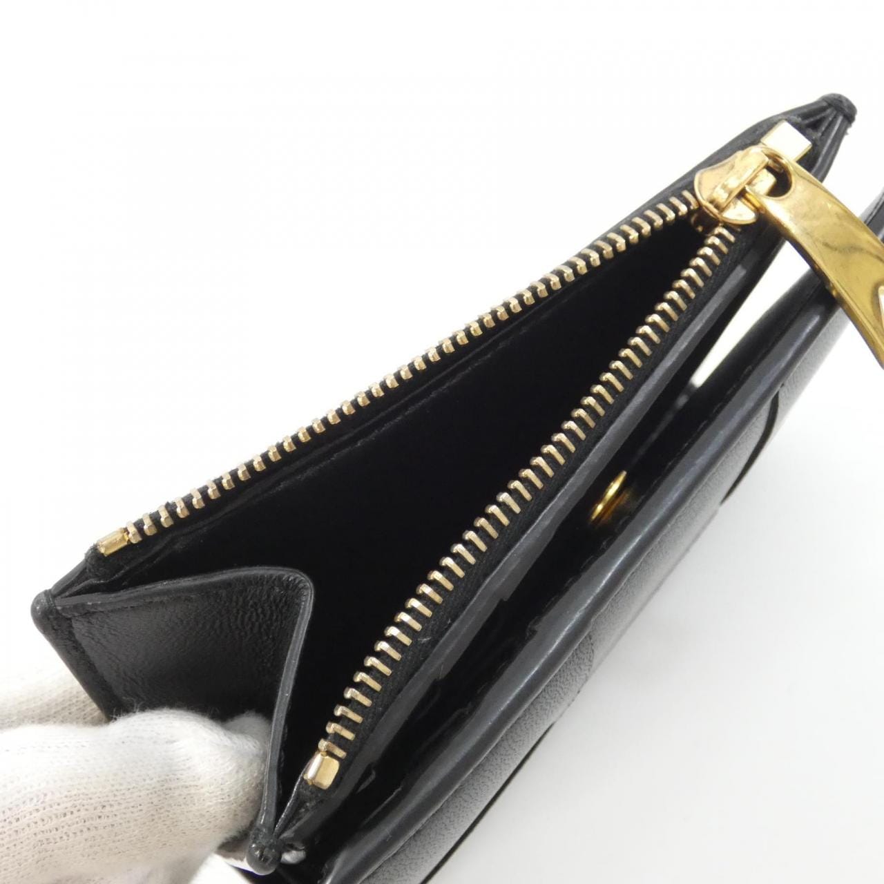 ボッテガヴェネタ 706010 VCQC4 財布