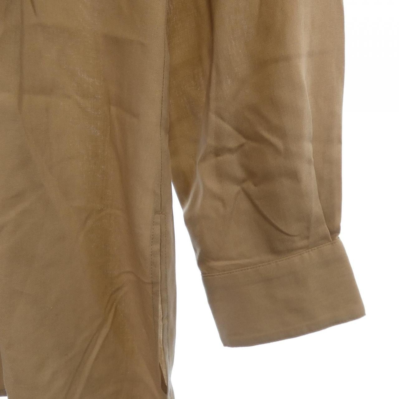 ニジュウサンク 23区 シャツ