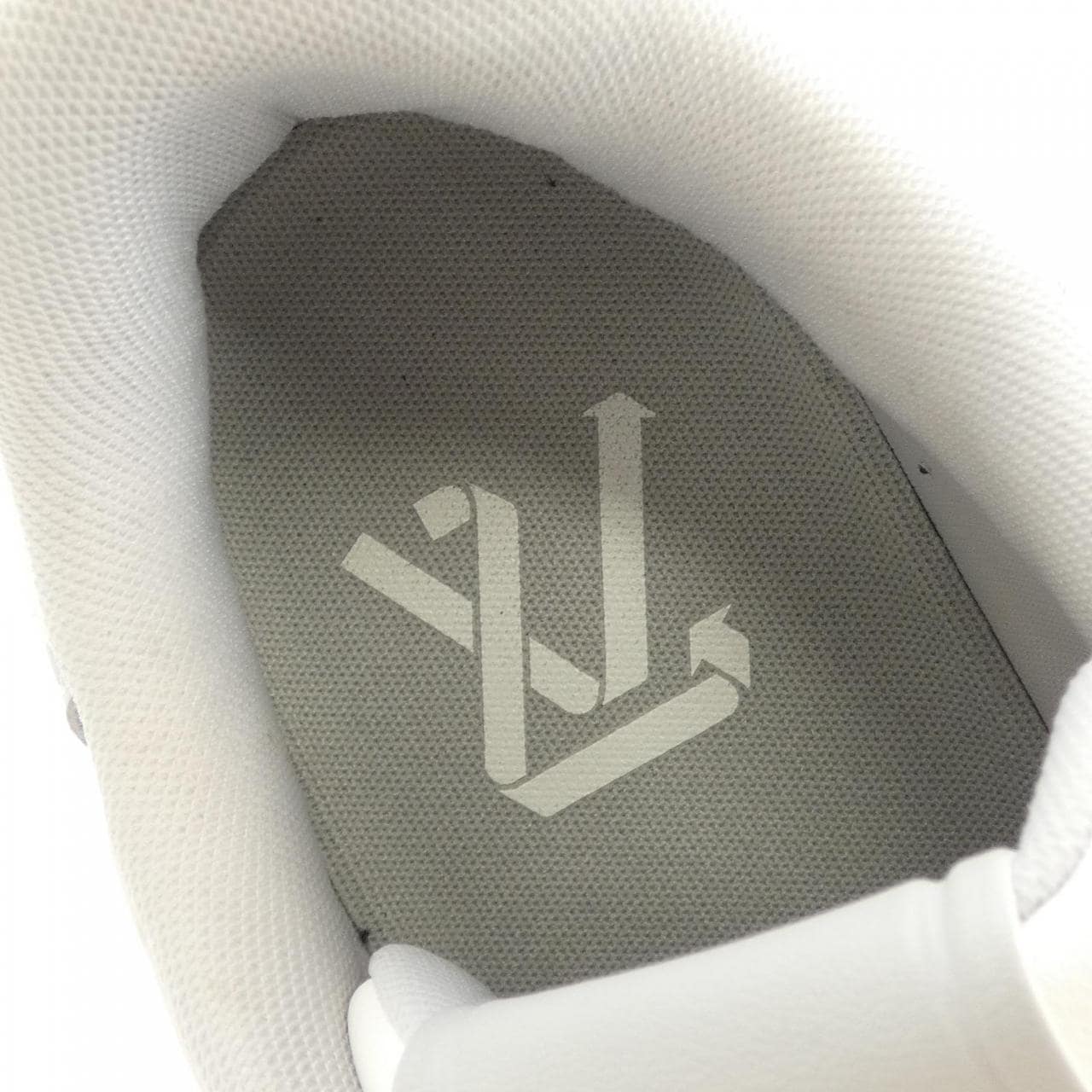 ルイヴィトン LOUIS VUITTON スニーカー