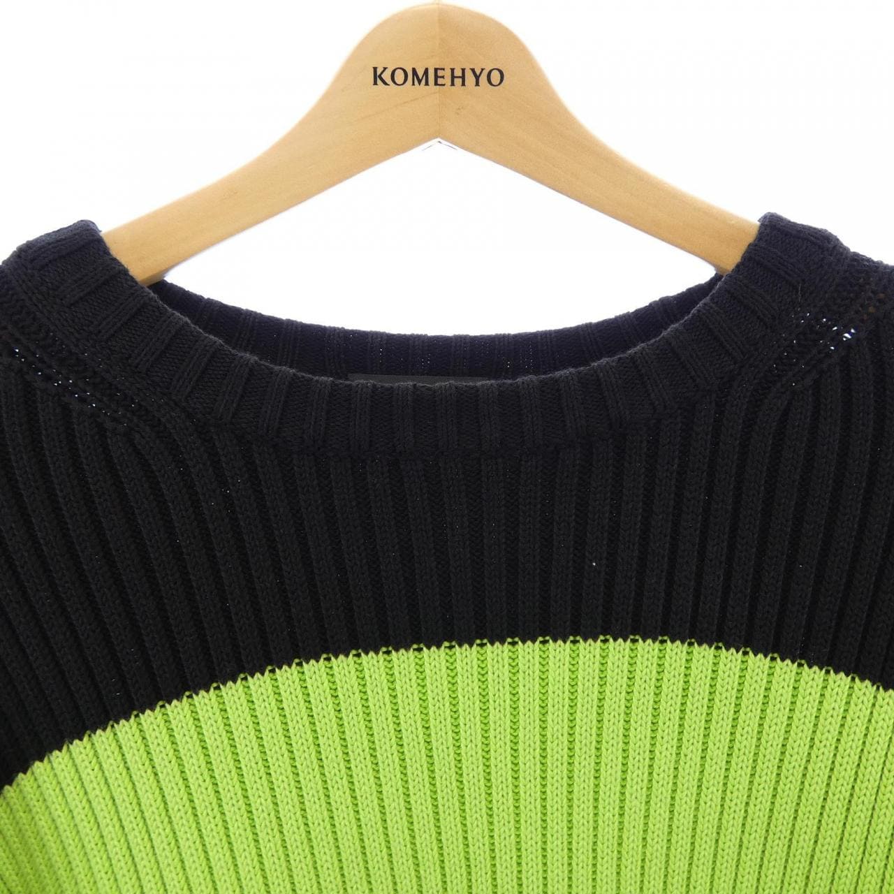 バレンシアガ BALENCIAGA 608760 T3162 ニット