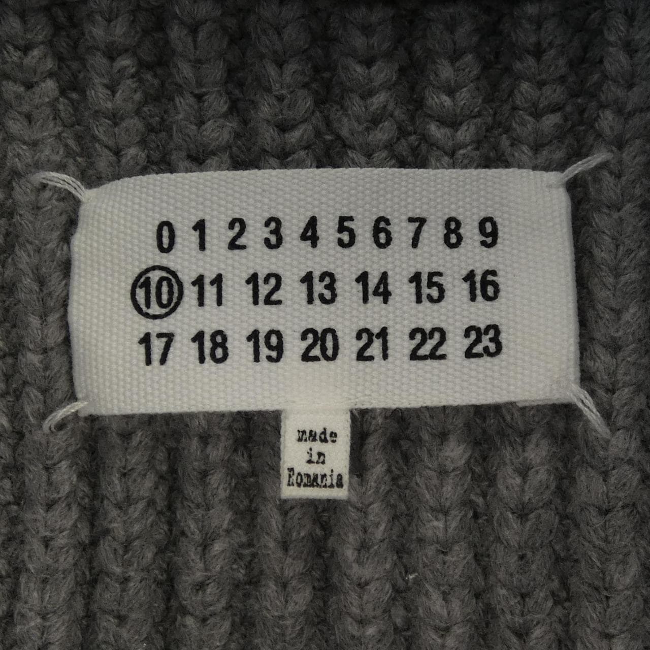 メゾンマルジェラ Maison Margiela S50GP0117 カーディガン