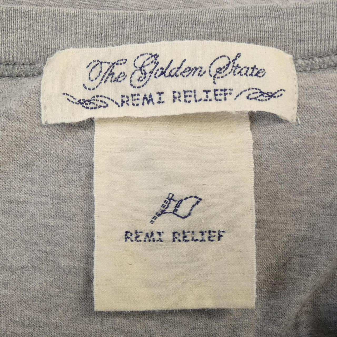 Remi relief REMI RELIEF top