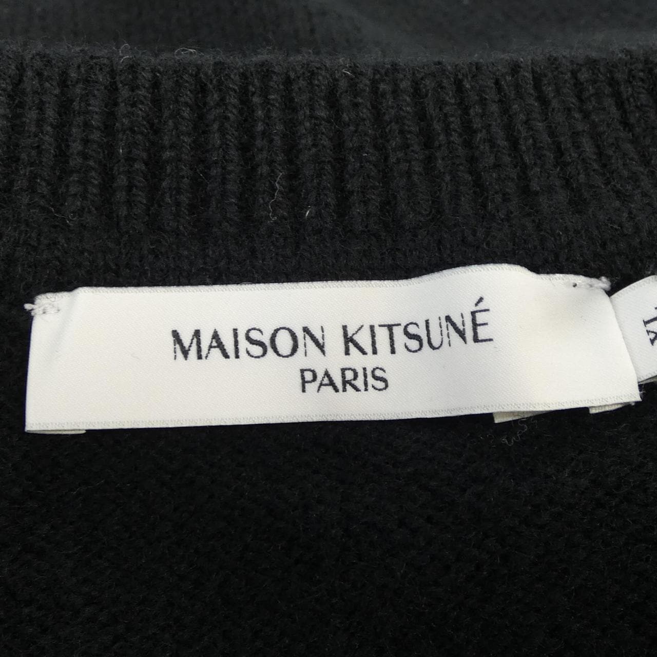 MAISON KITSUNE Kitsune HM00502KT1006 Knit