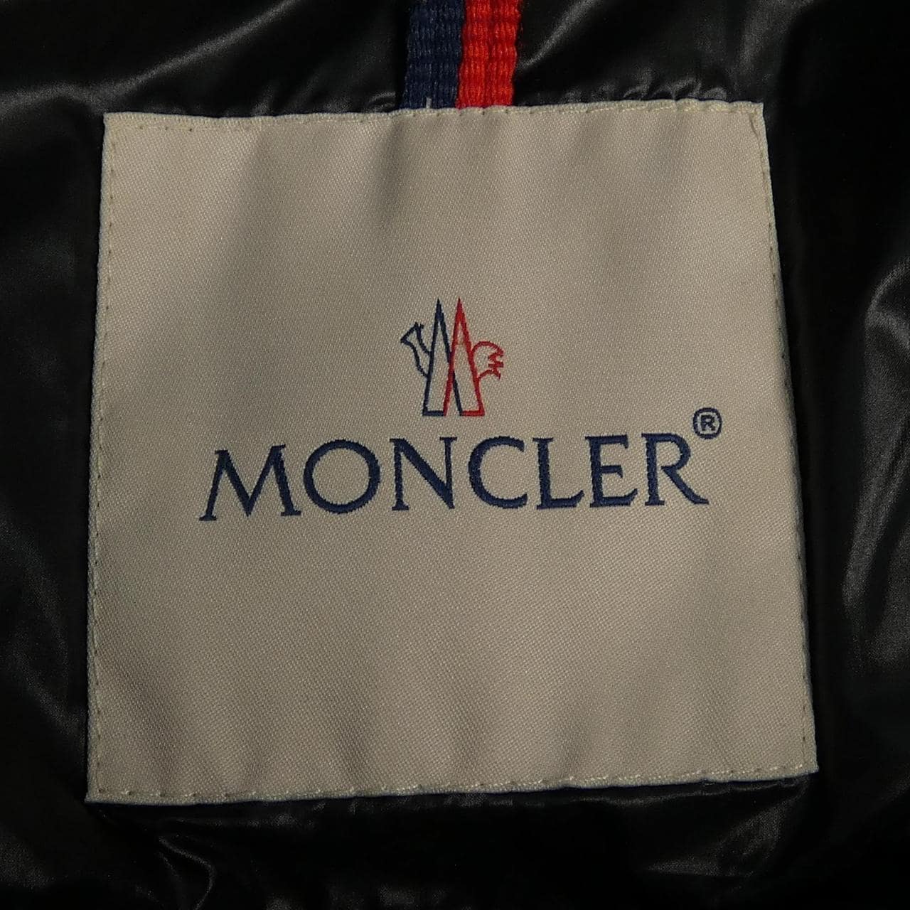 モンクレール MONCLER SERITTE ダウンジャケット