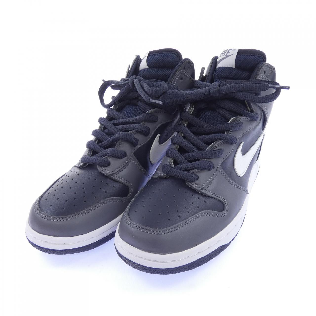 ナイキ NIKE スニーカー