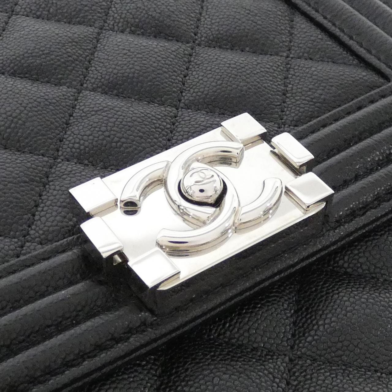 シャネル ボーイシャネル ライン AS0130 ショルダーバッグ