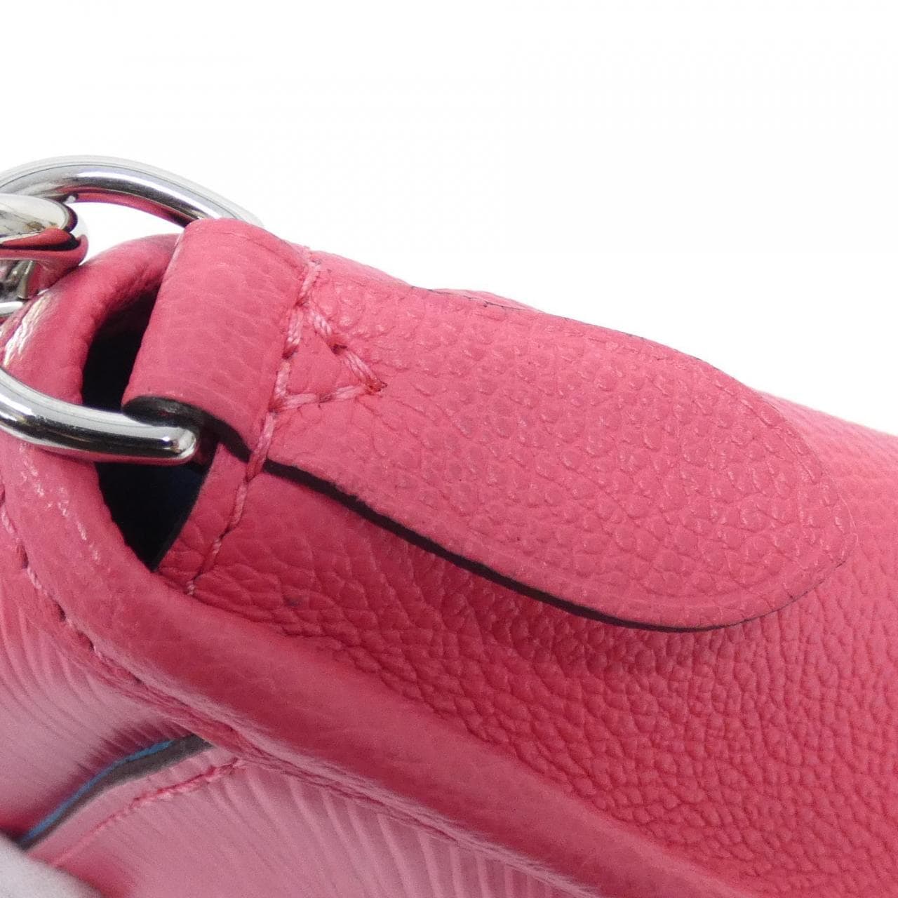 ルイヴィトン エピ ビュシ M59460 ショルダーバッグ