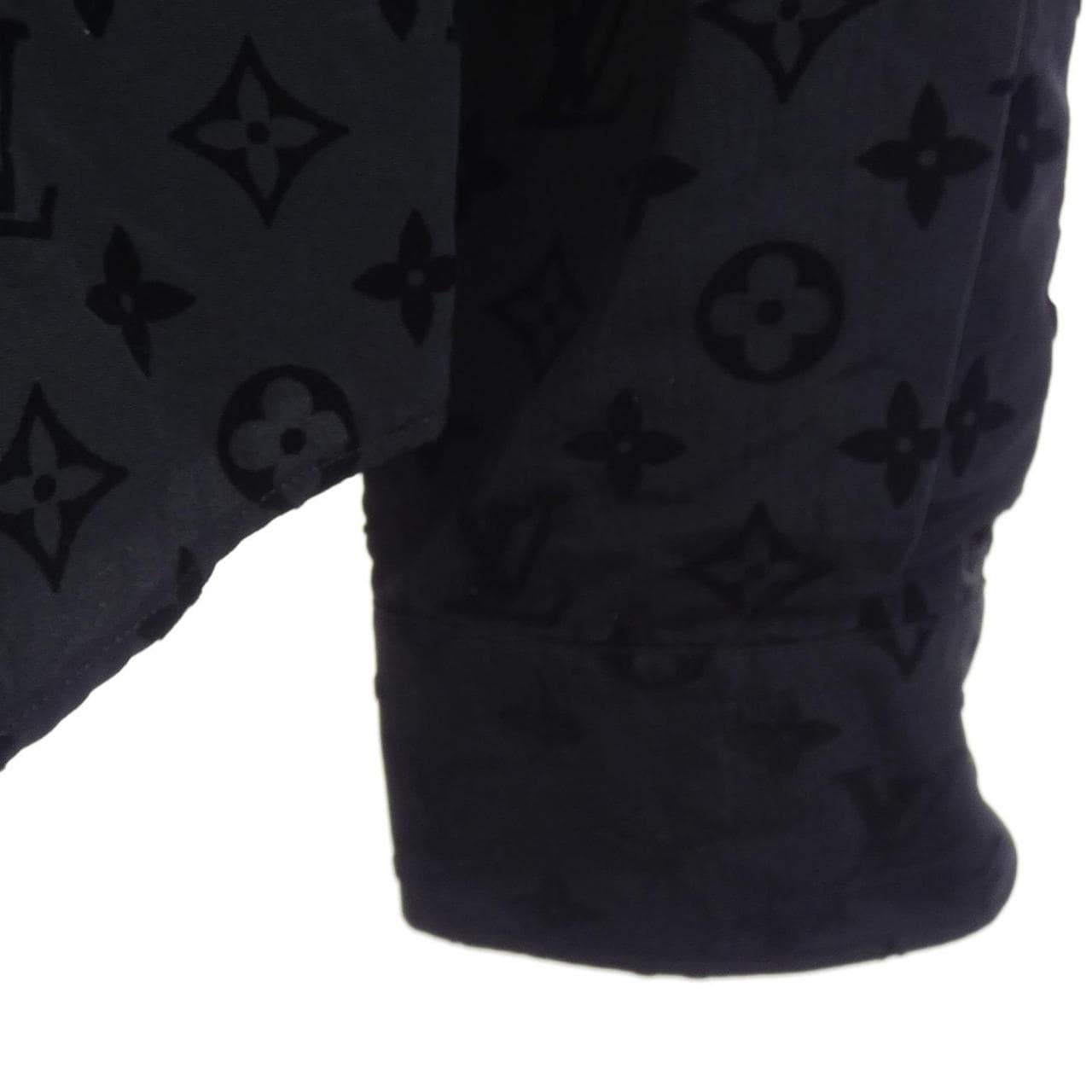 ルイヴィトン LOUIS VUITTON フロックドモノグラムクラシック HLS90WFL3 シャツ