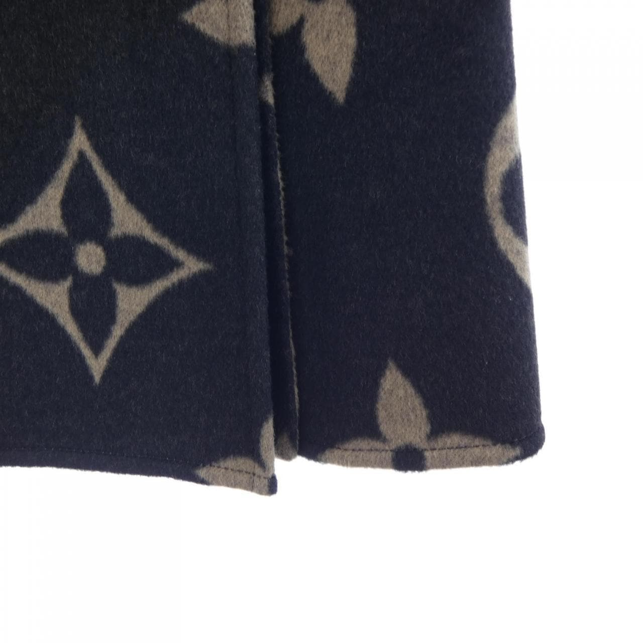 ルイヴィトン LOUIS VUITTON FKSK06TUV スカート