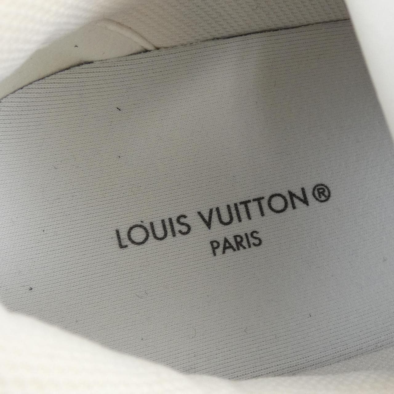 LOUIS VUITTON運動鞋