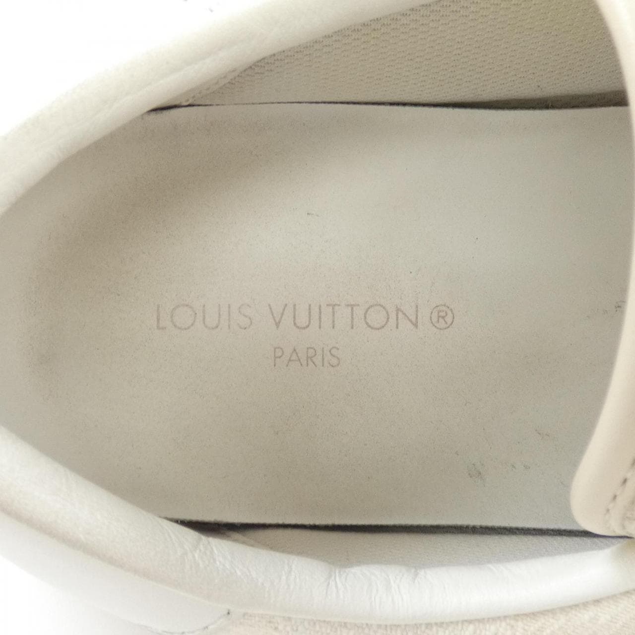 ルイヴィトン LOUIS VUITTON スニーカー