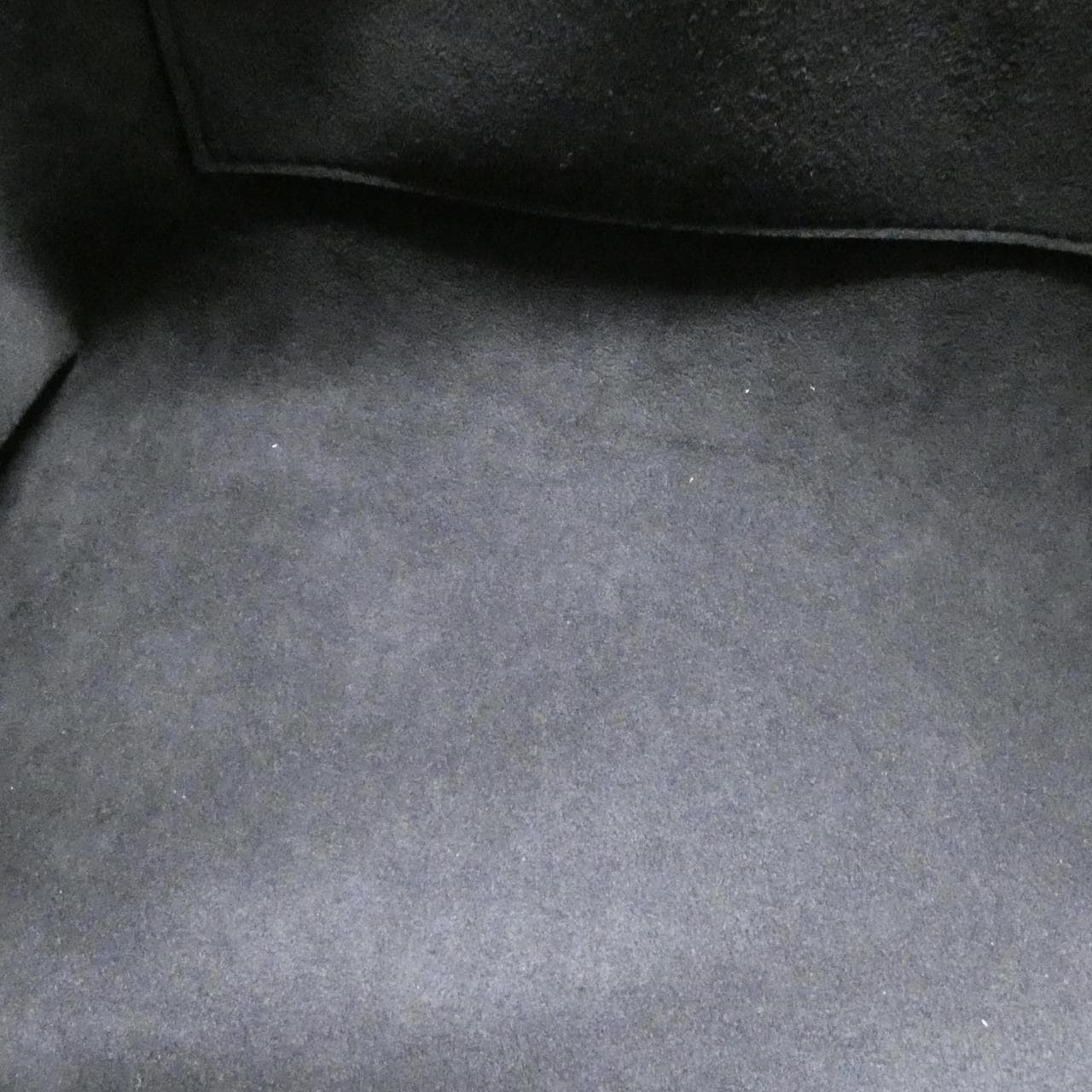 LOUIS VUITTON双色Monogram Empreinte Grand Palais MM M45842 包