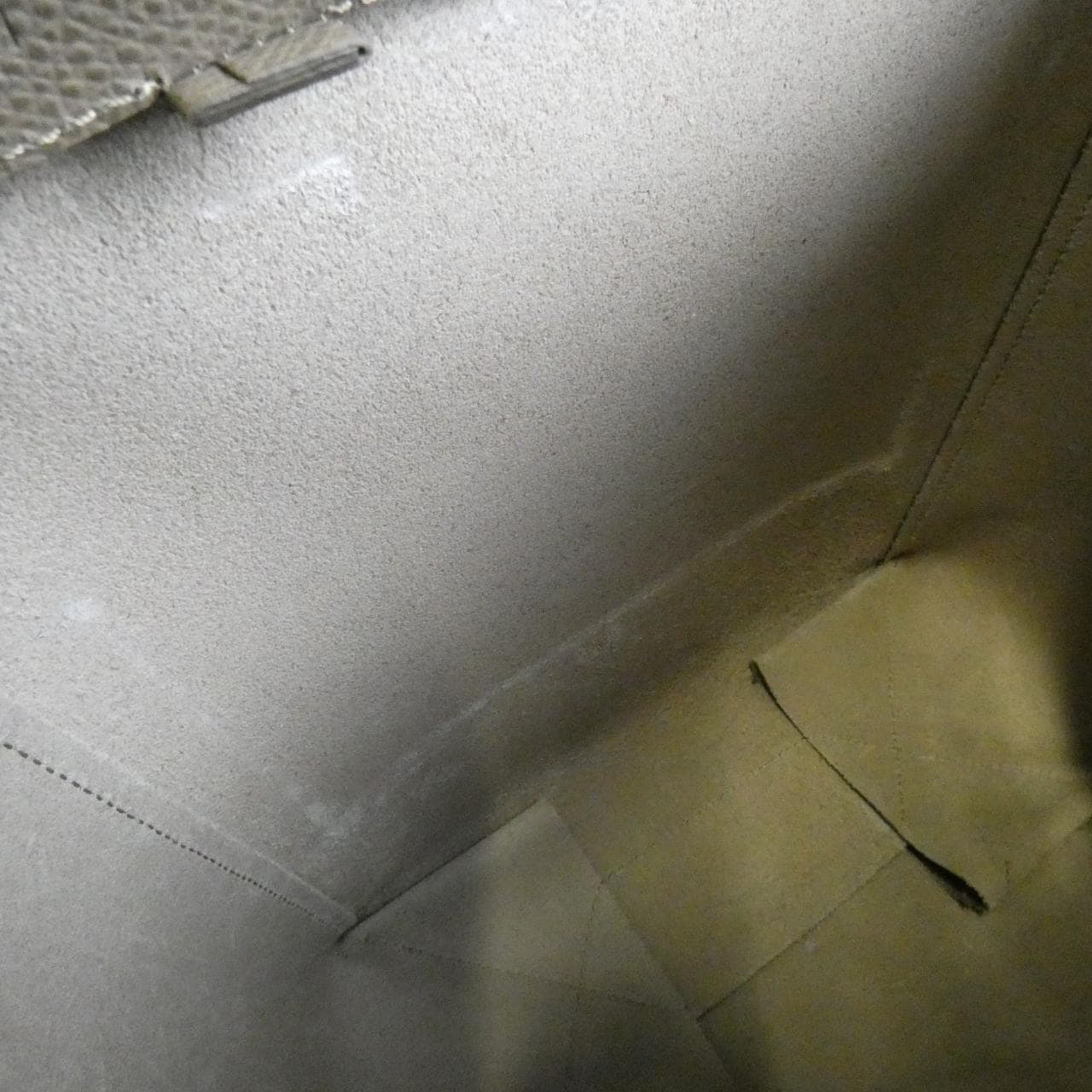 セリーヌ バーティカル カバ スモール 189813XBA バッグ