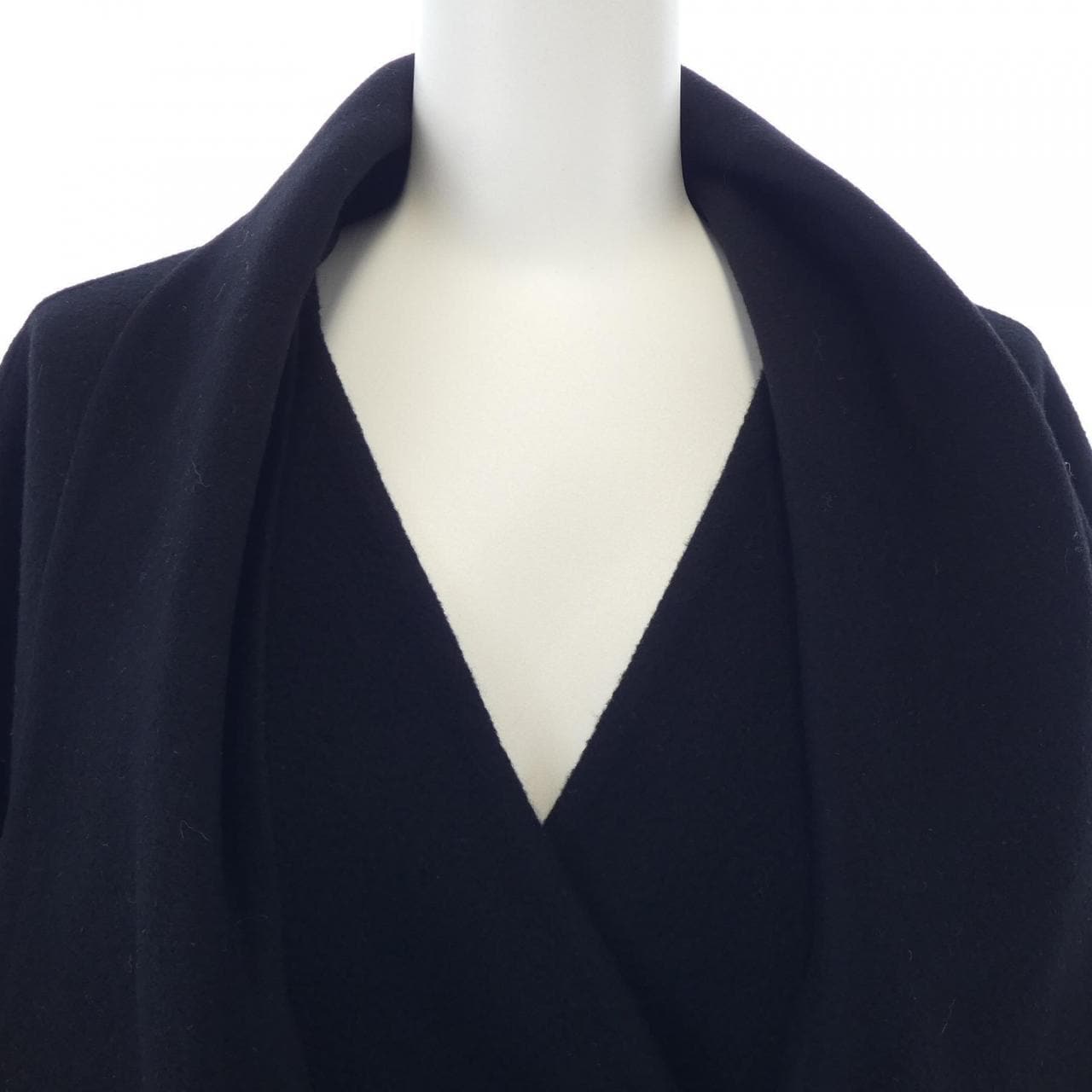 フェンディ FENDI FF8450 W18 コート