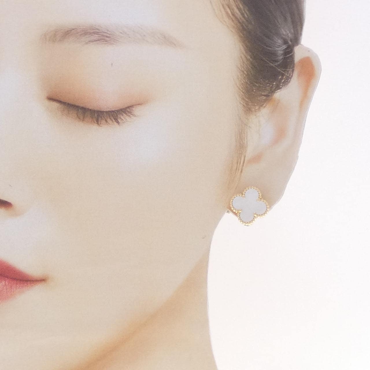 ヴァンクリーフ&アーペル ヴィンテージアルハンブラ ピアス