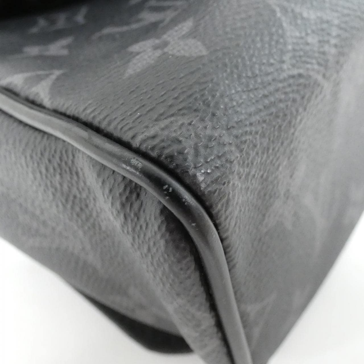 ルイヴィトン モノグラム エクリプス ディストリクト MM M44001 ショルダーバッグ