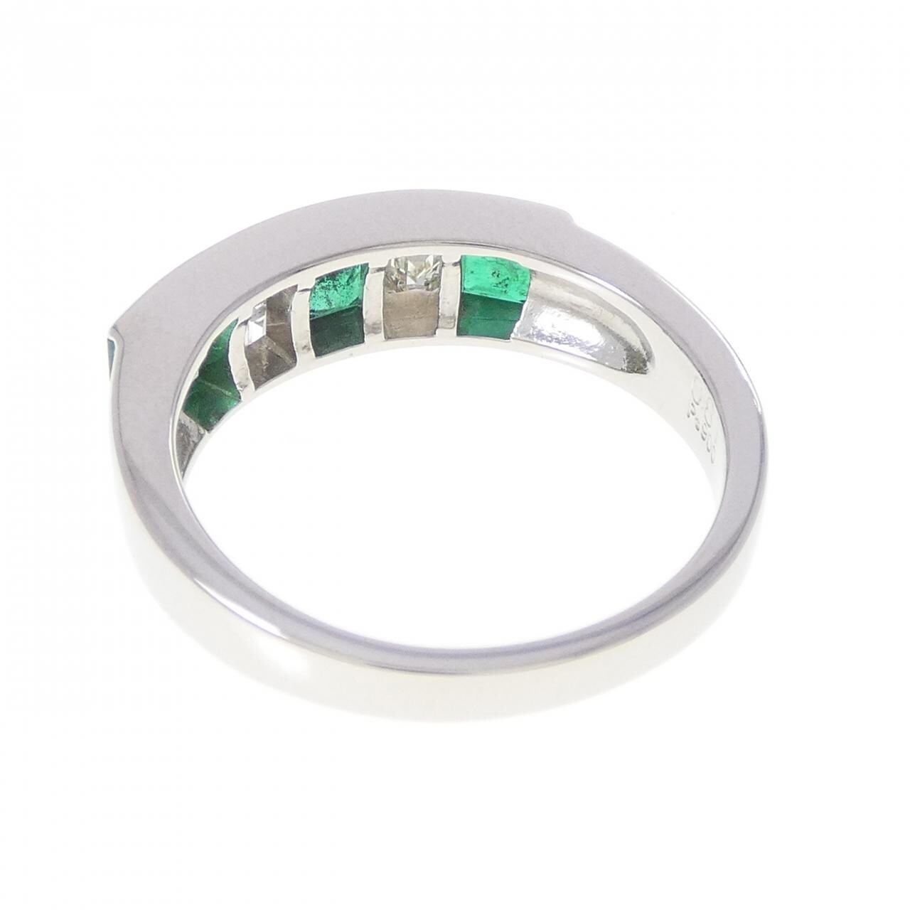 PT900 エメラルド リング 0.81CT