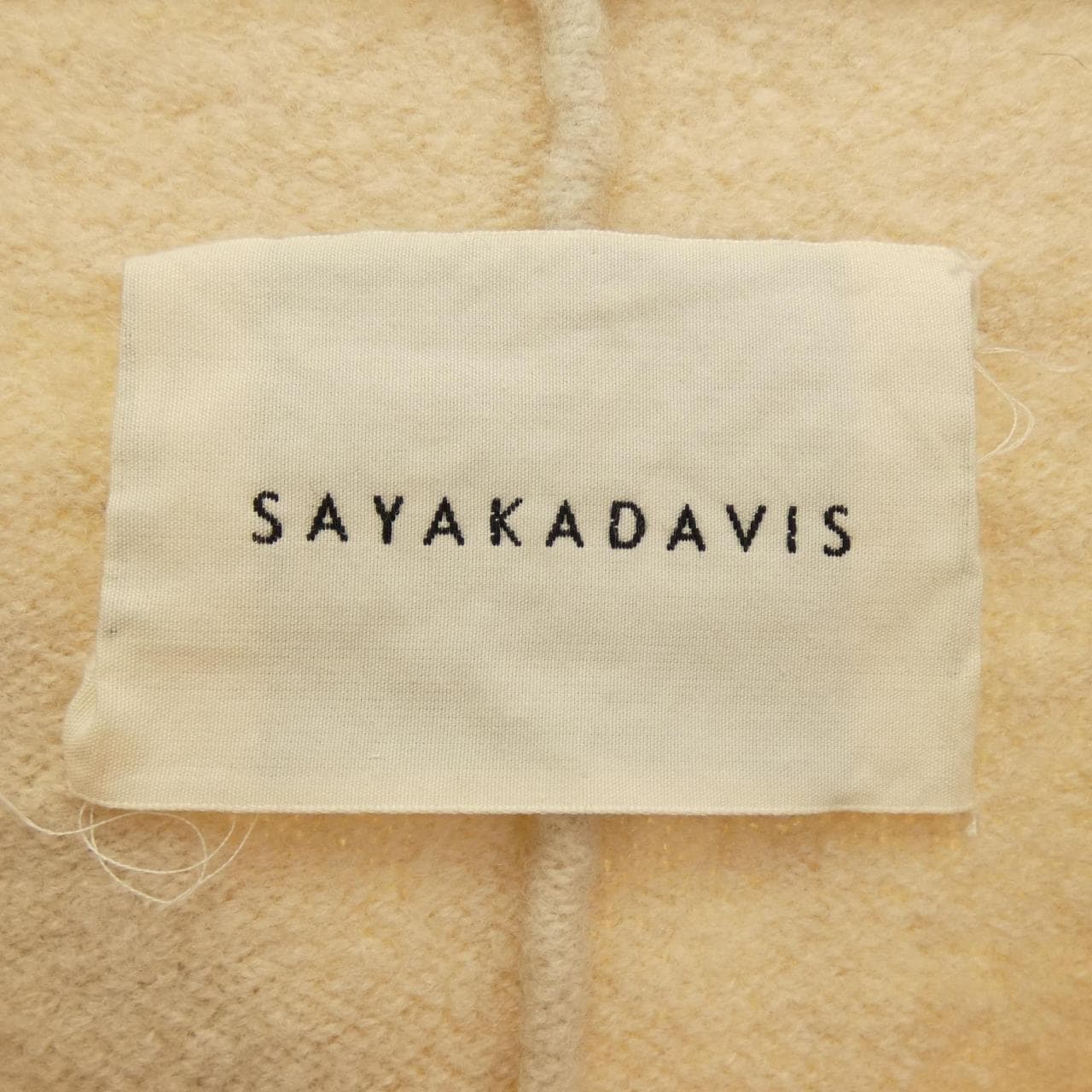 サヤカディヴィス SAYAKADAVIS コート