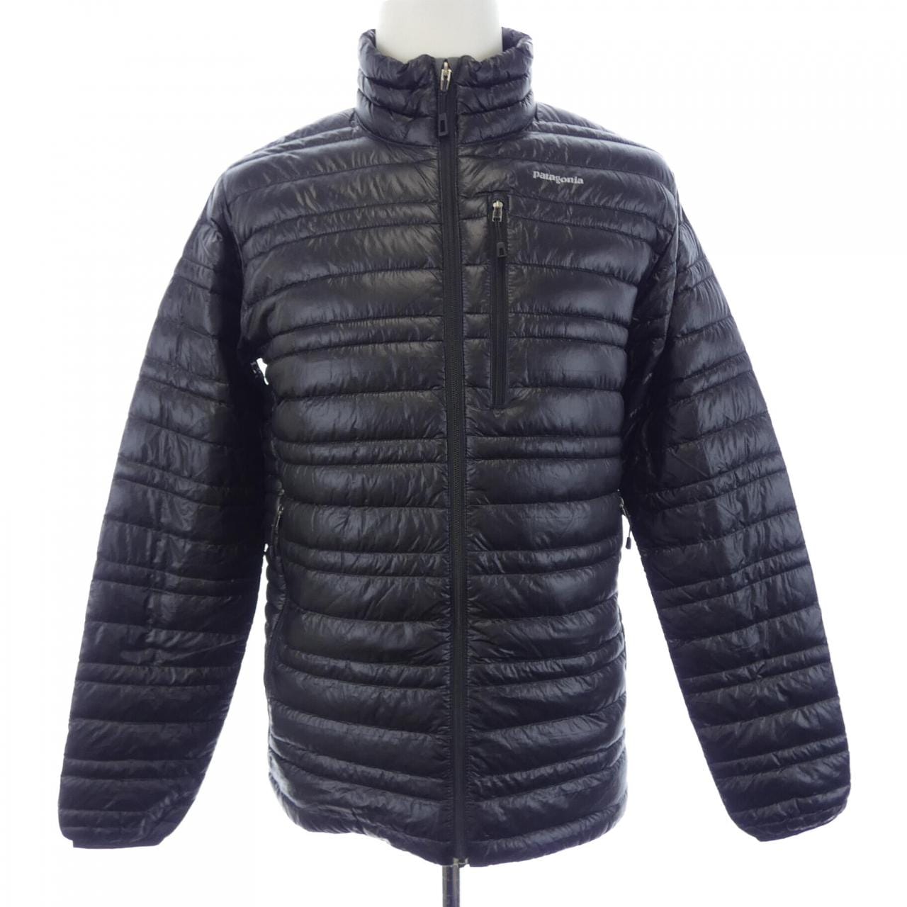 パタゴニア PATAGONIA 84757 ダウンジャケット