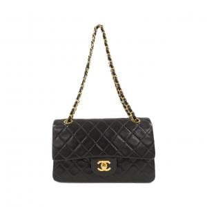 CHANEL shoulder bag