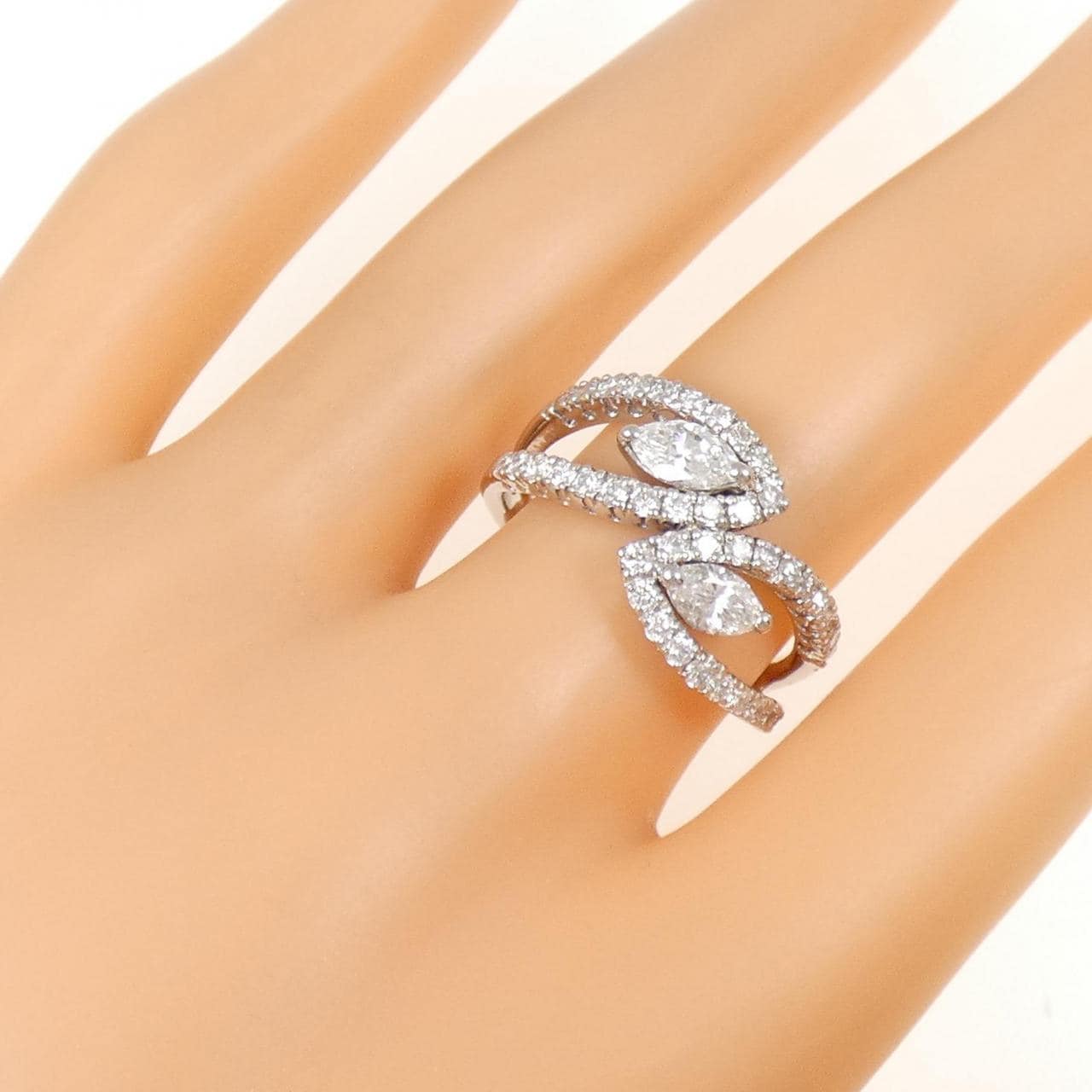 PT900 ダイヤモンド リング 0.660CT