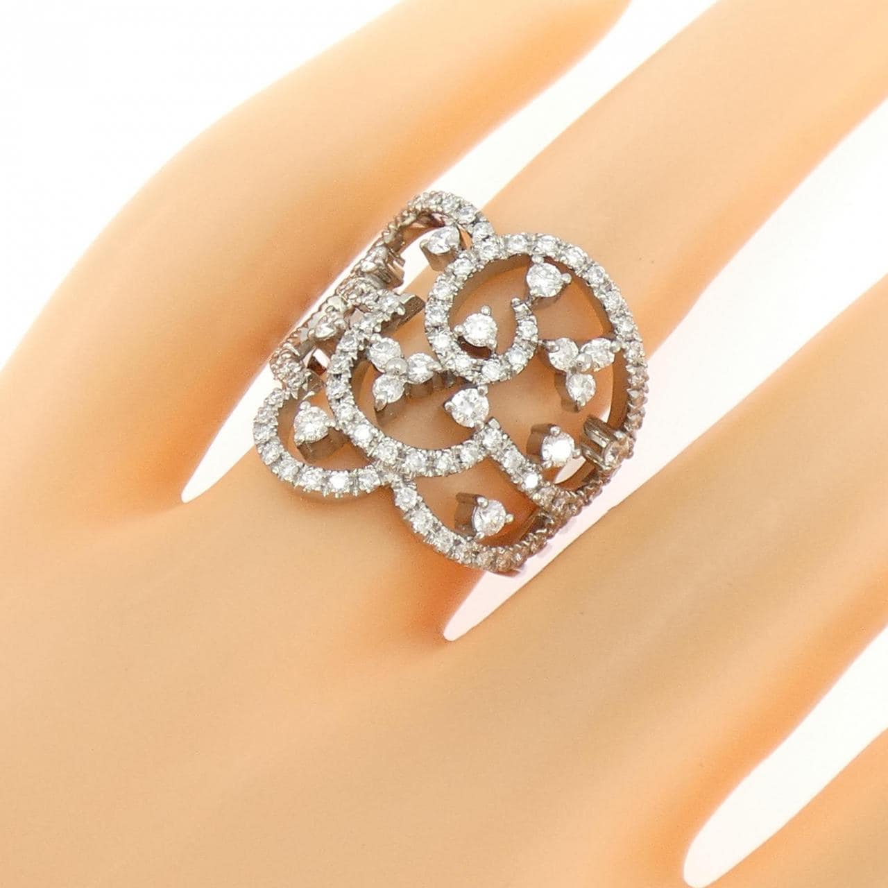 750WG ダイヤモンド リング