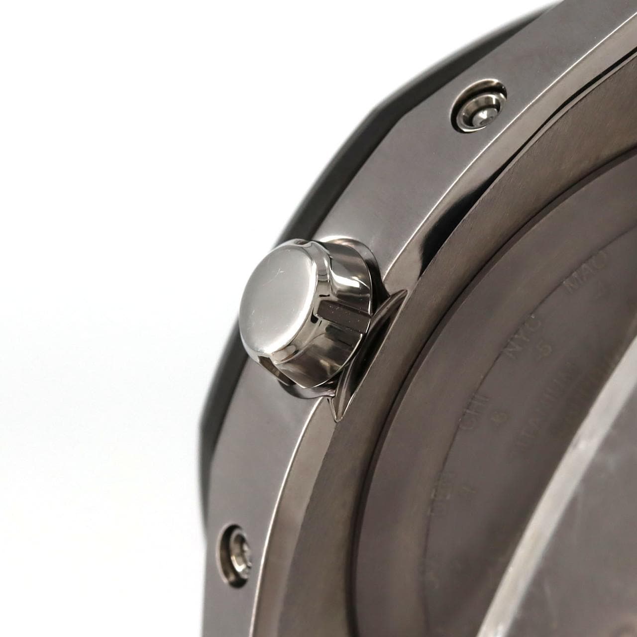 シチズン アテッサ 電波時計 H128-00CWT01/CB3044-55E TI ソーラークォーツ