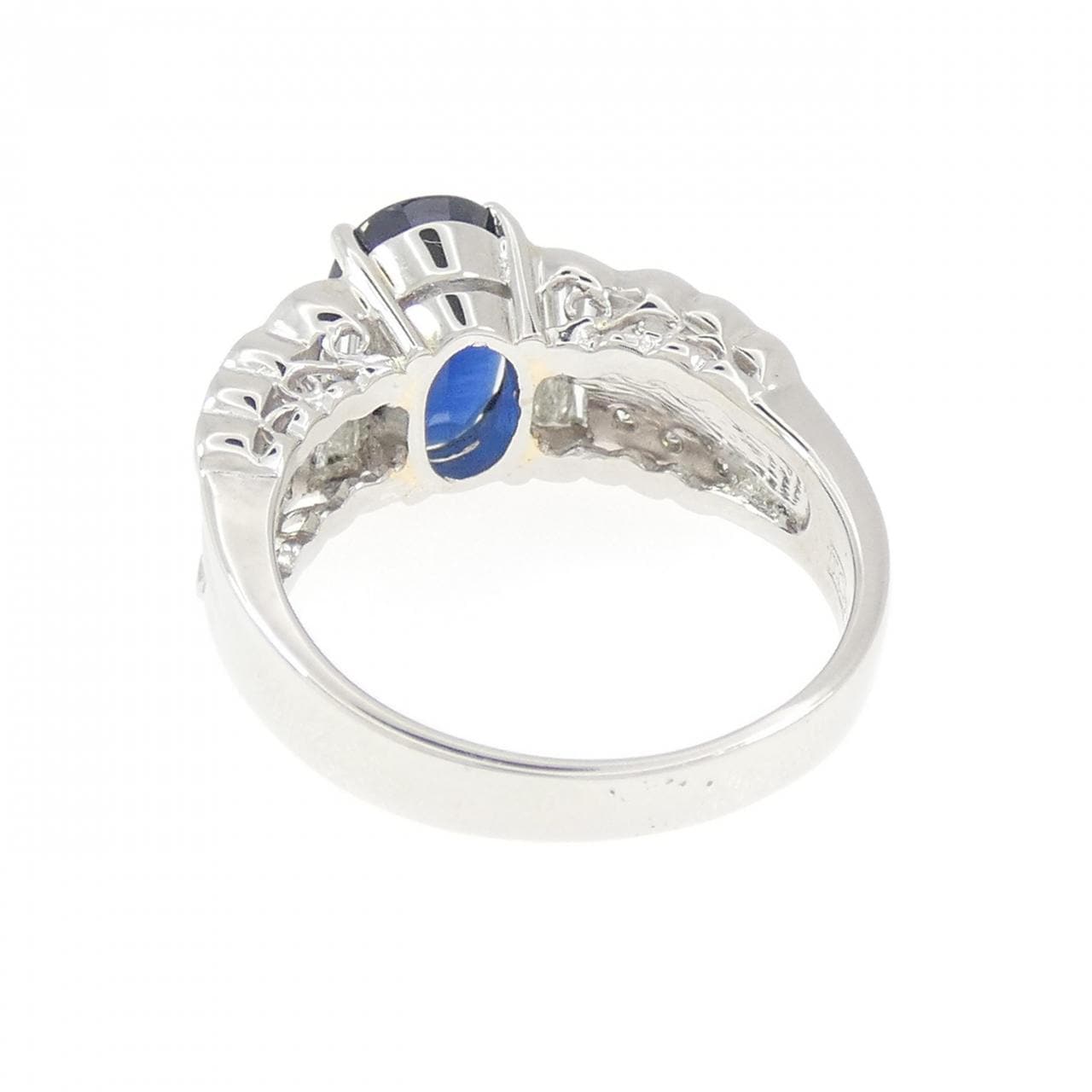 PT900 サファイヤ リング 2.41CT