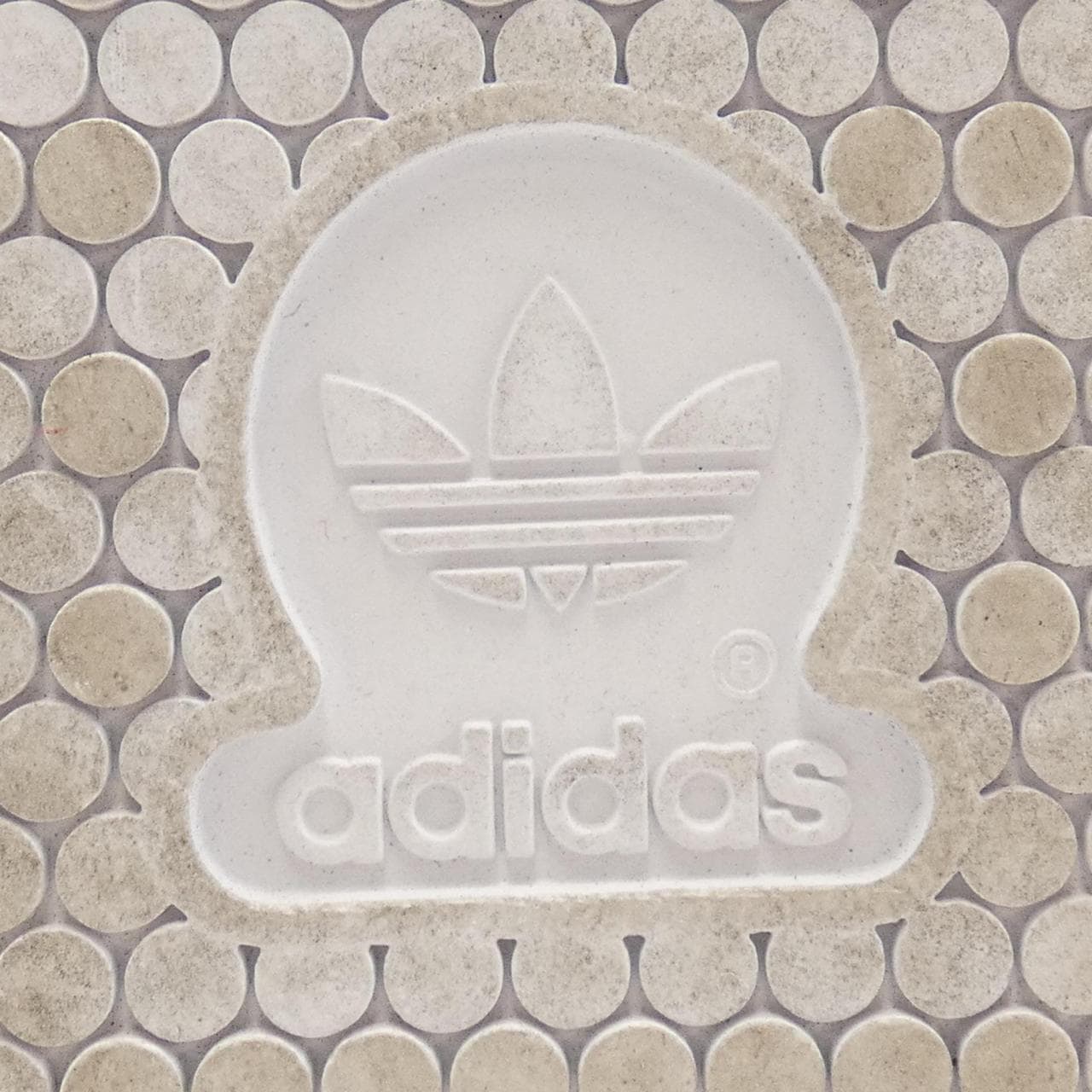 アディダス ADIDAS スニーカー