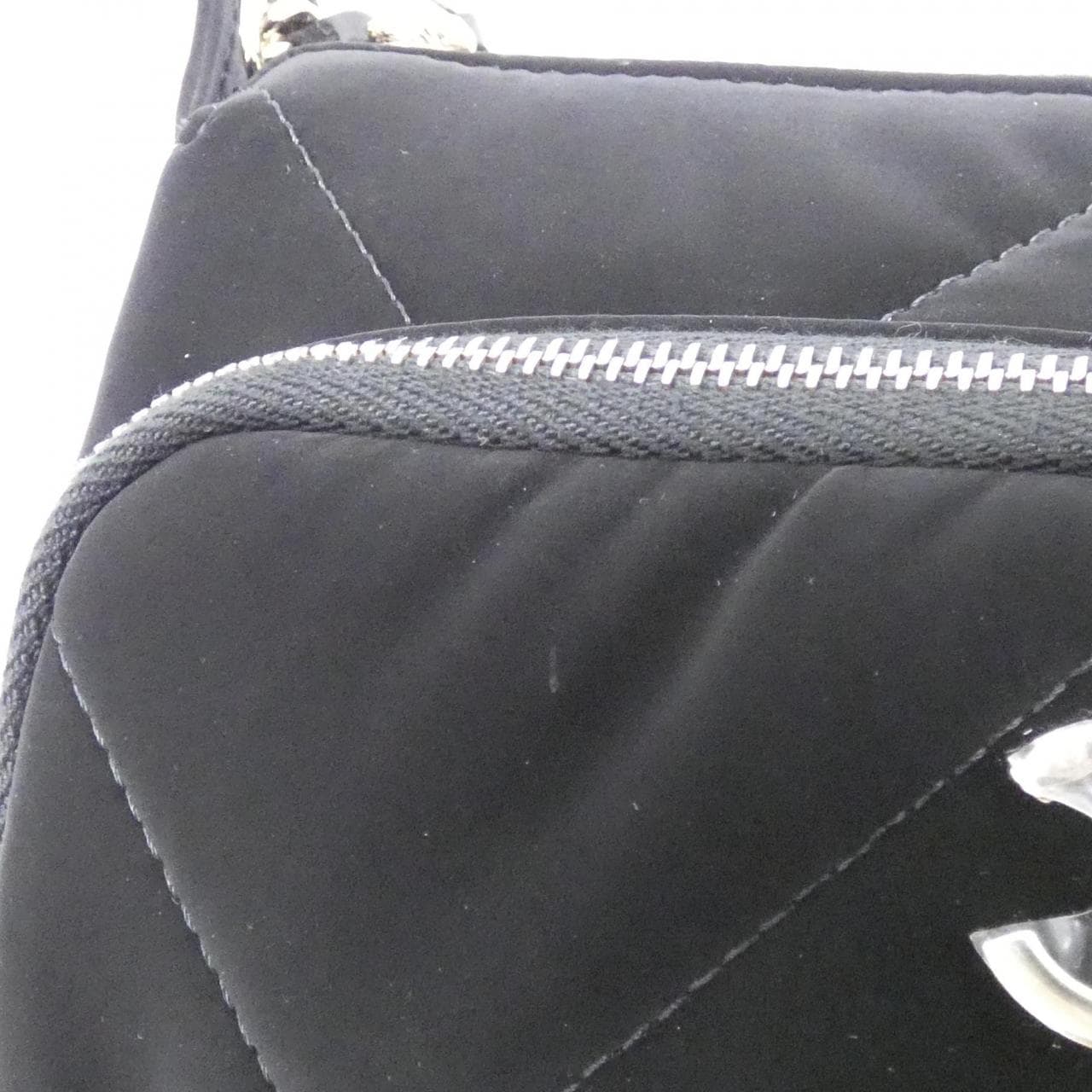 シャネル AP4771 チェーンクラッチ