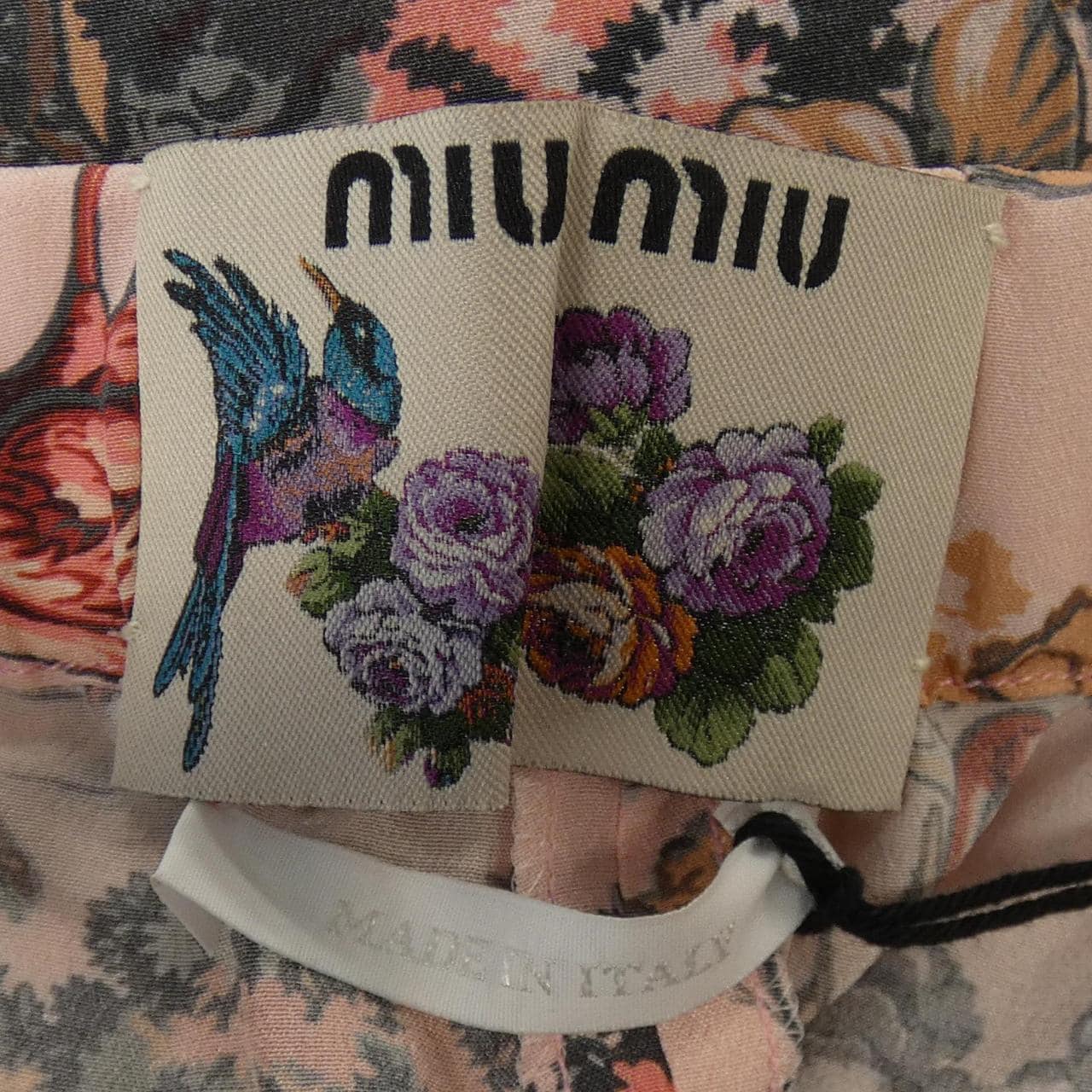 ミュウミュウ MIU MIU ショートパンツ