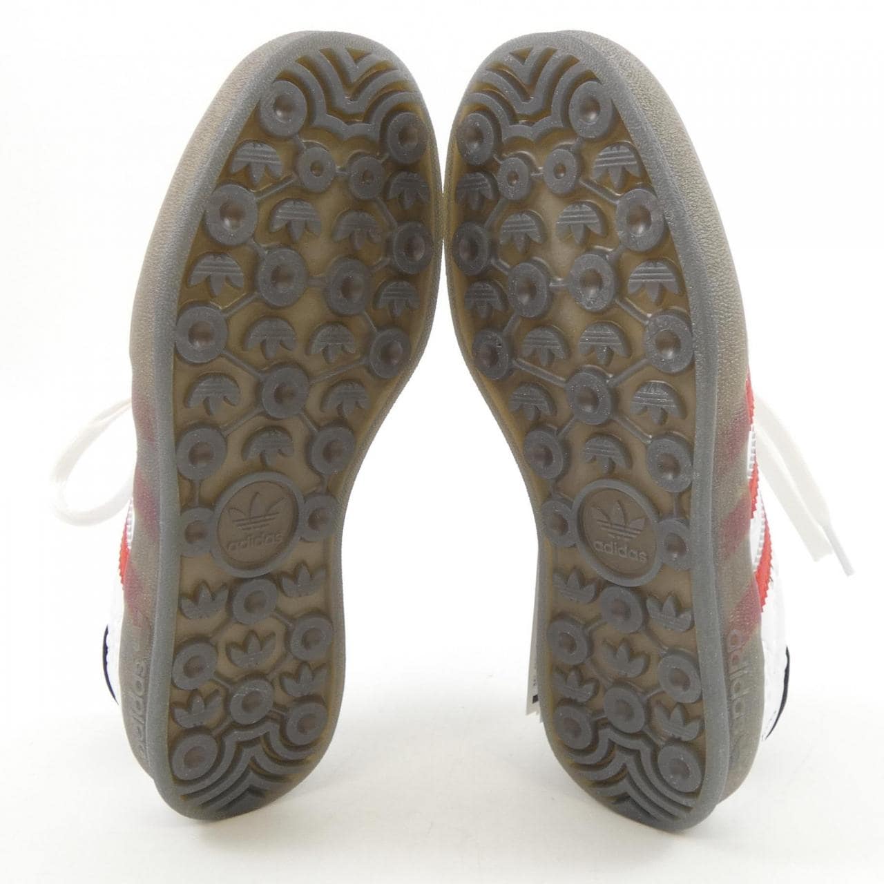 アディダス ADIDAS II0013 スニーカー