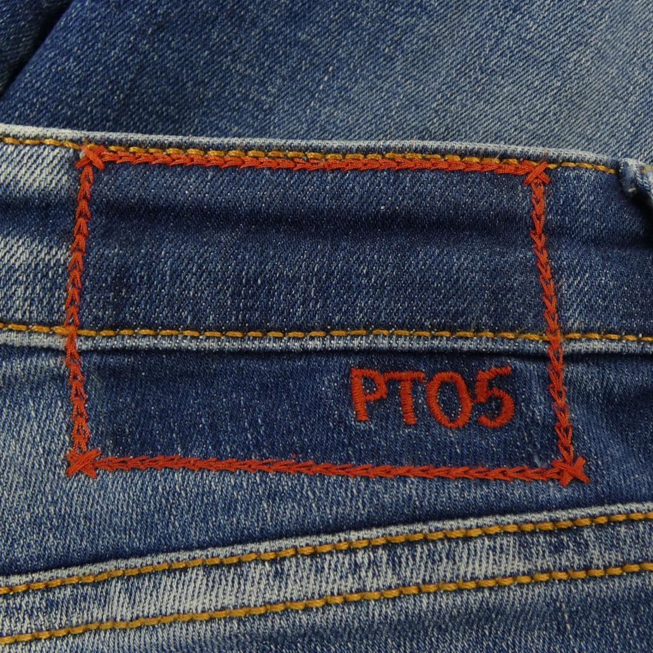 ピーティーゼロチンクエ PT05 ジーンズ