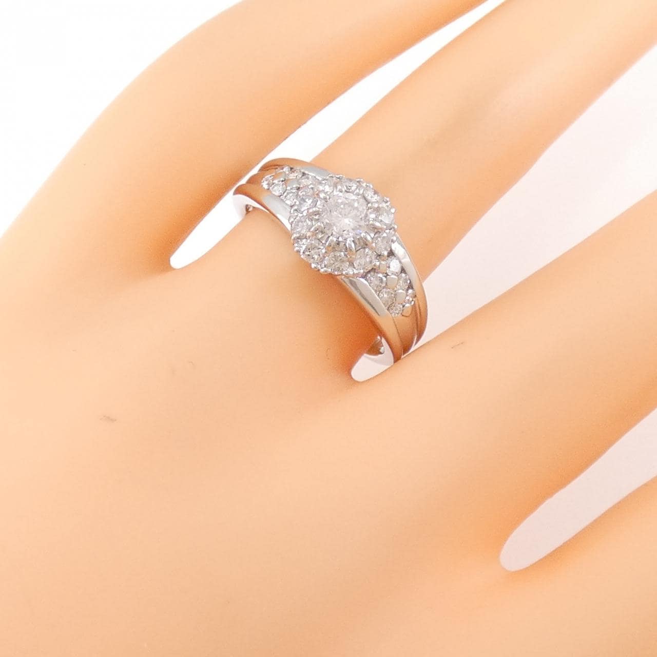 PT900 ダイヤモンド リング 0.282CT