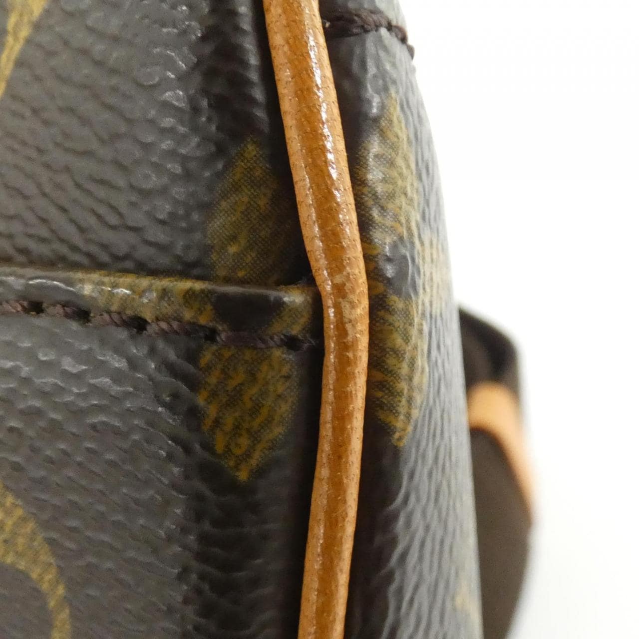 LOUIS VUITTON Monogram Pochette Ganju M51870 单肩包