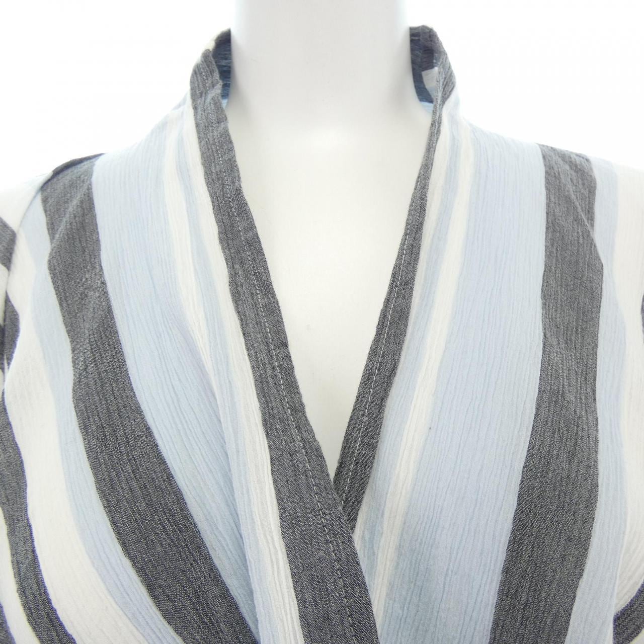 イッセイミヤケ ISSEY MIYAKE コート